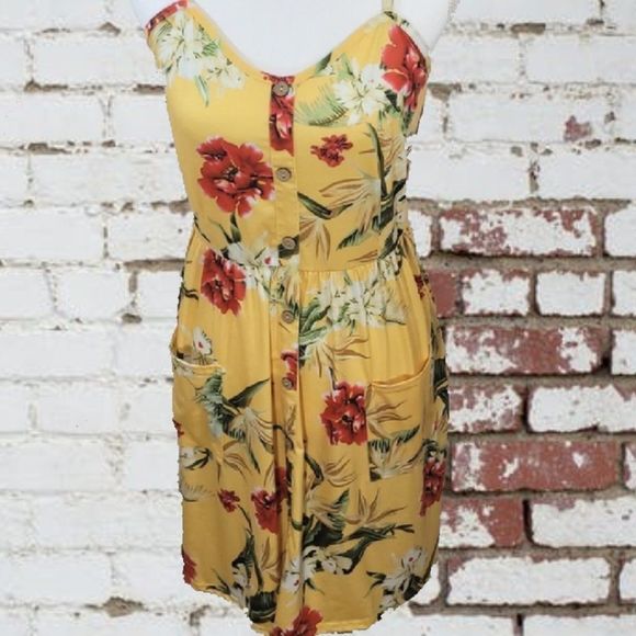 None Dresses & Skirts - Dress - Large